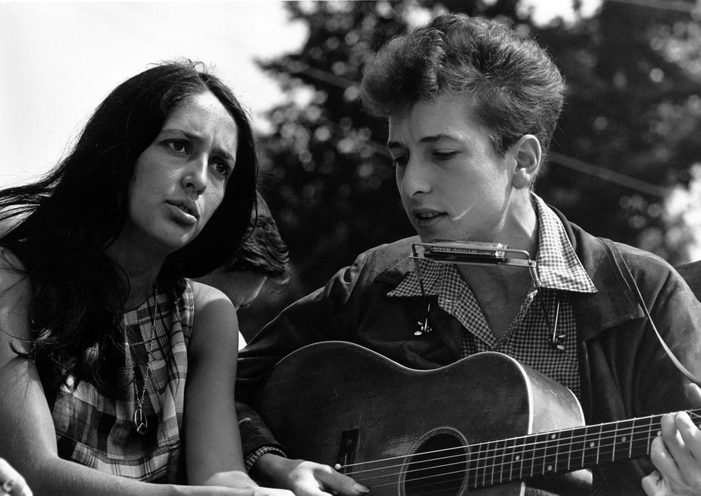 A young Joan Baez and Bob Dylan.